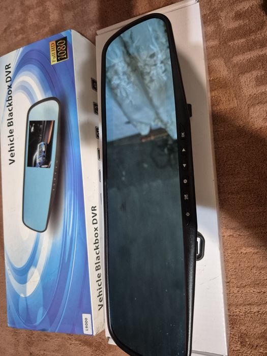 Зеркало- регистратор.