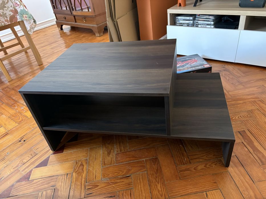 Mesa de centro moderna