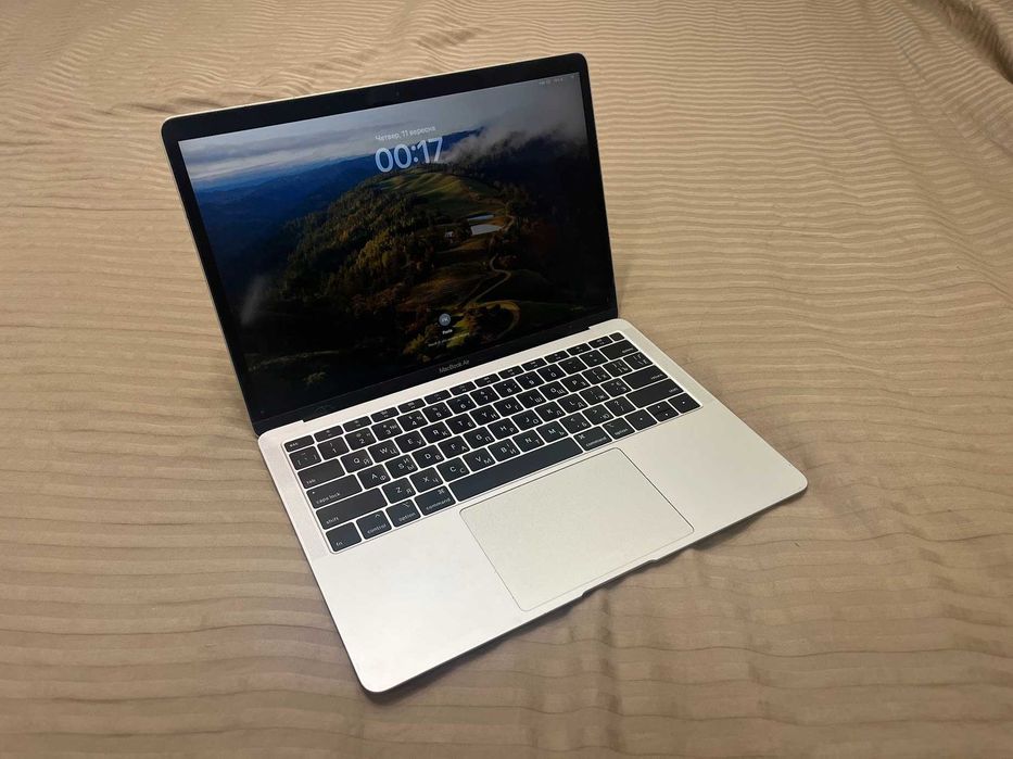 a*h様 【即購入可能】【MacBook Air 2019 512GB 16GB Amazon.com