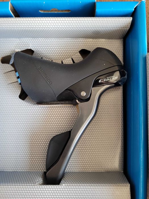 Conjunto Shimano Claris R2000 NOVO — Manetes + Desviador