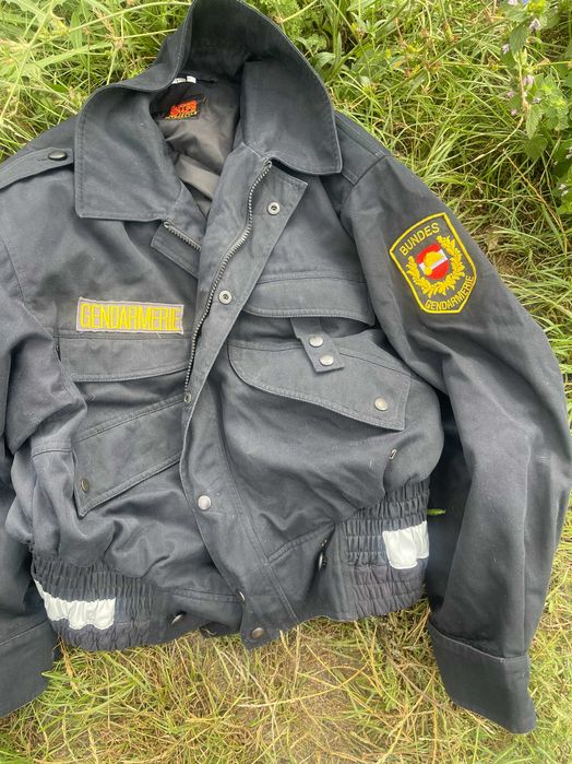 Війскові кітеля  Швейцаріі-50 років оригінал.