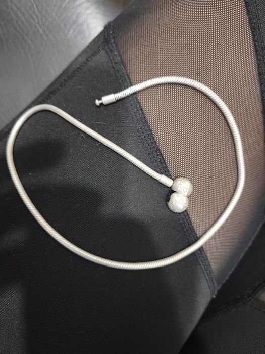 Colar             Pandora