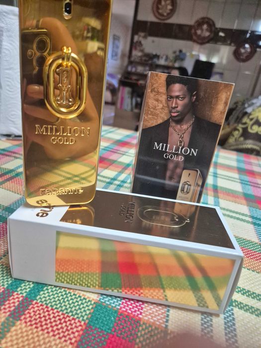 Perfume de homem e de mulher