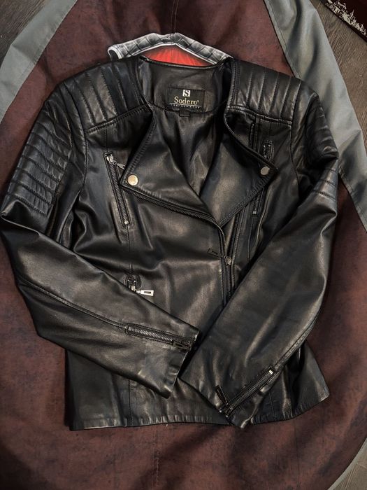 Жіноча шкіряна куртка Sodero