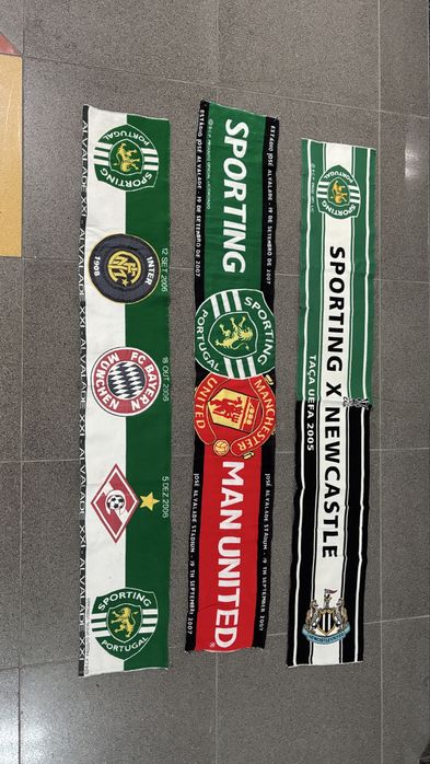 Lote três cachecois do Sporting Clube de Portugal