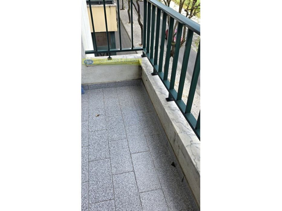 T3 Cabeço da Fonte, 2 frentes, 3 varandas, despensa, recuperador de...