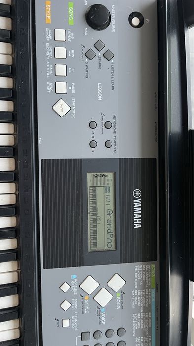 piano/ teclado yamaha