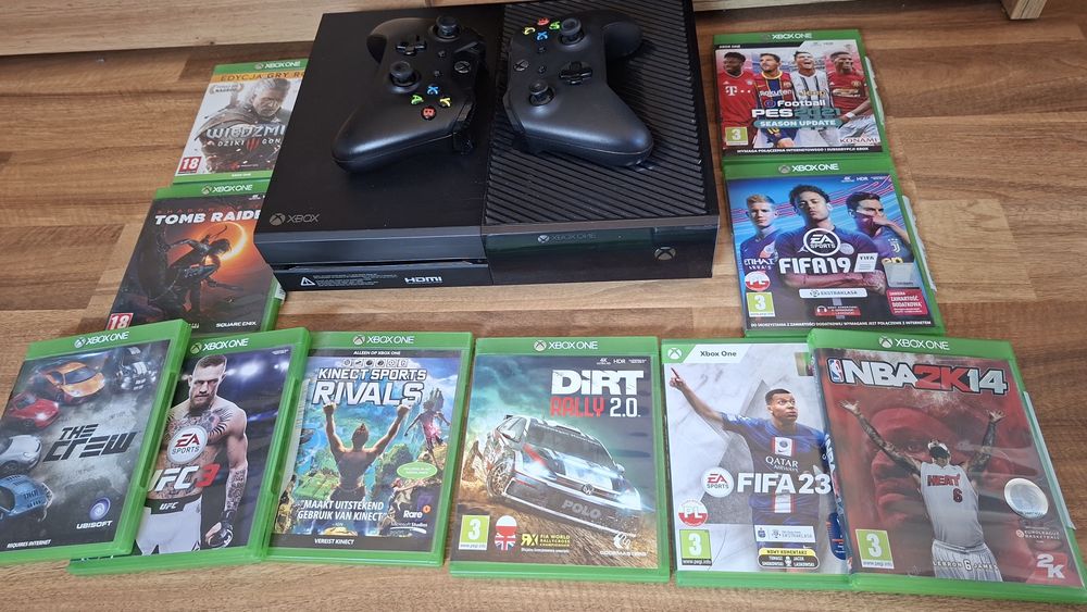 Xbox one 500gb z kinektem oraz grami