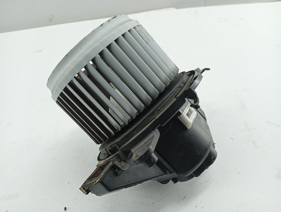 Motor de Sofagem - PEUGEOT 5008 II | 16 -