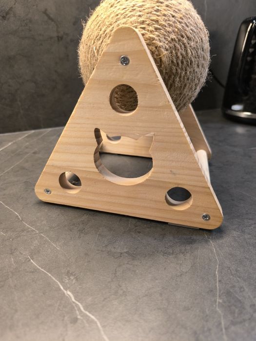 Drapak obrotowy kula