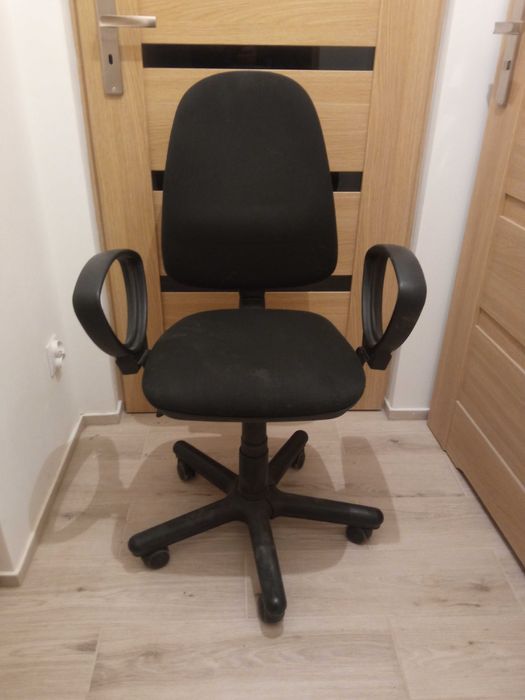 Krzesło biurowe komputerowe obrotowe