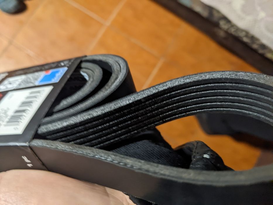 Ремінь генератора мерседес