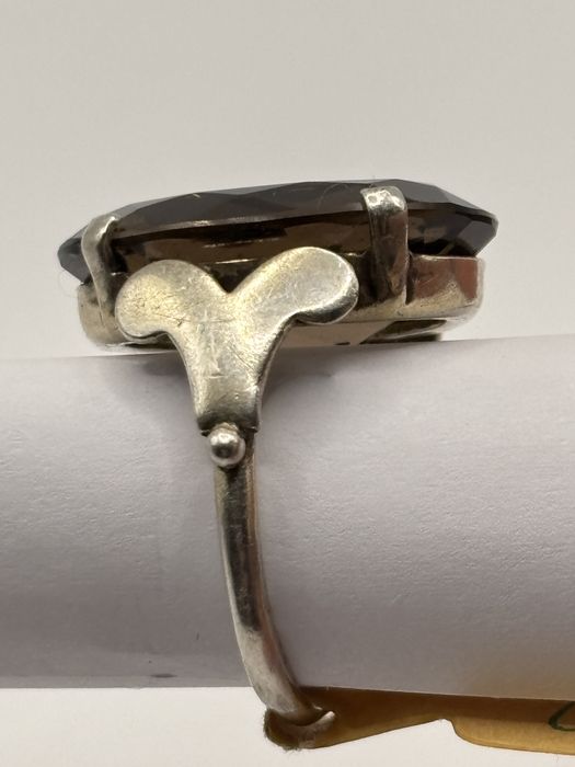 Pierścionek z kwarcem dymnym 1472