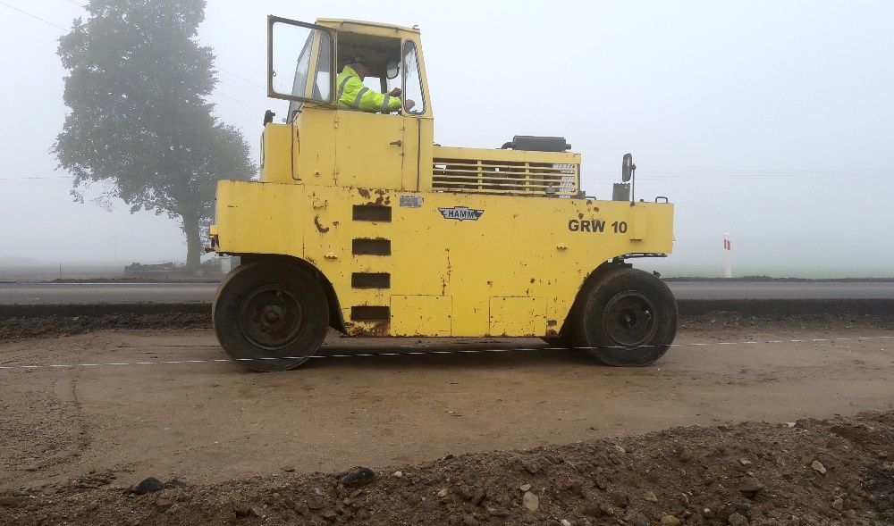 ZIEMIA - podnoszenie terenu, nasypy, niwelacja