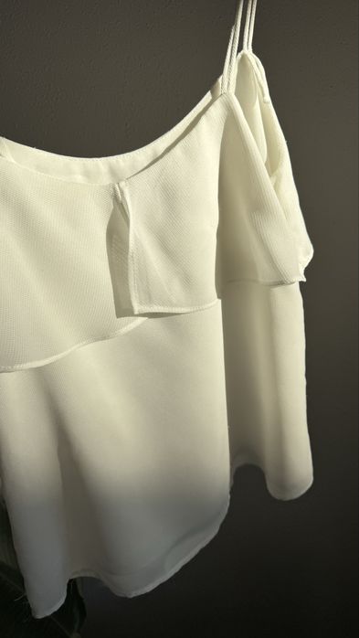 Biala bluzeczka na lato