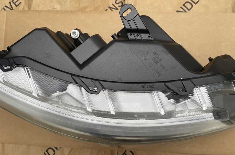 otica frontal DT nissan qashqai II J11 . fase 1 . LED