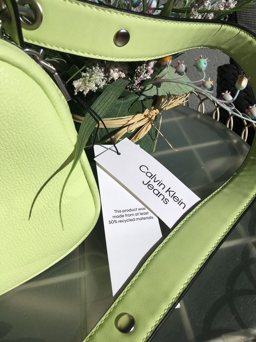 Torebka marki Calvin Klein