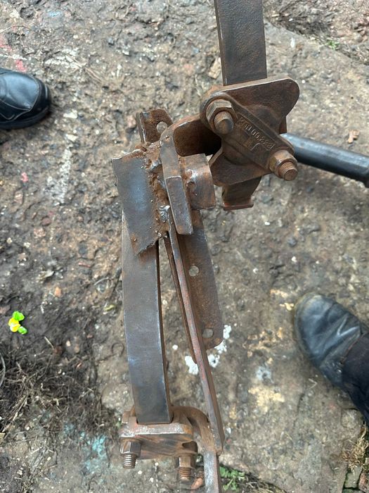 Культиваторная стойка