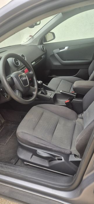Audi A3  8p  1.6