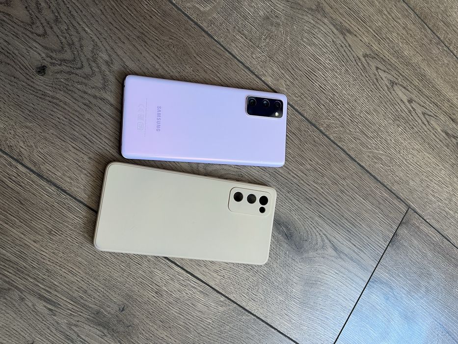 Продам Samsung s20 fe