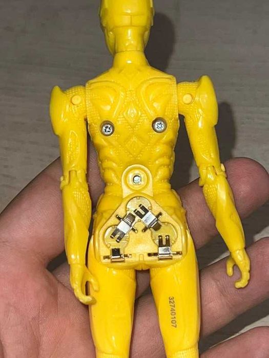 Power Rangers 2017 - Yellow Ranger Figure (Trini) 12 cm - Bandai64586335627521123