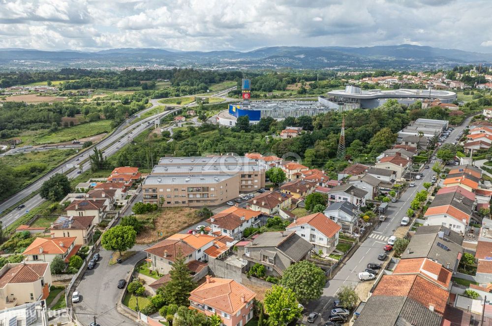 Terreno para construção de moradia individual em Dume, Braga.