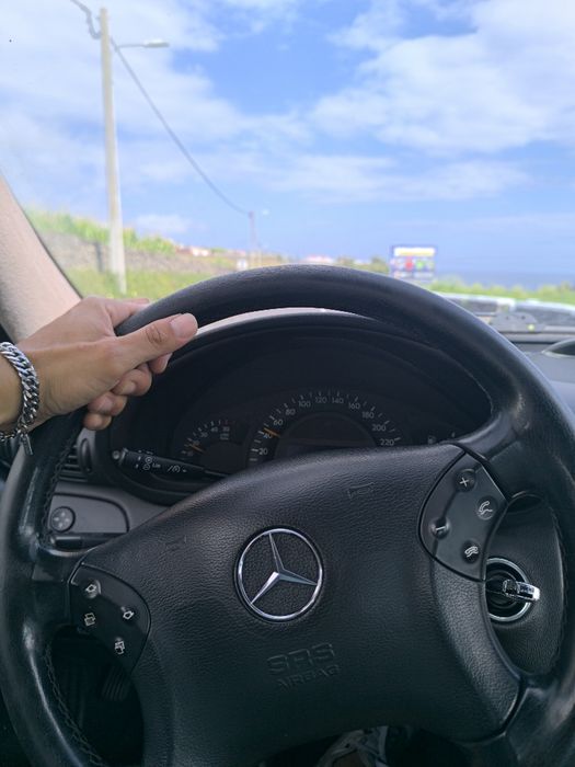 Mercedes Benz C270