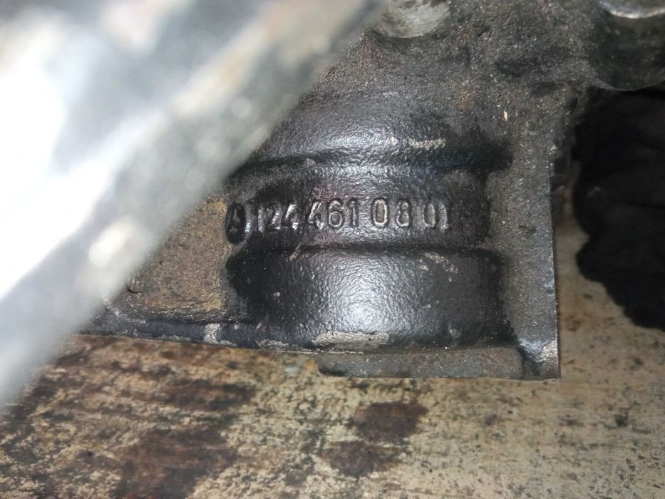 Рульовий рулевой редуктор Mercedes-Benz W190 W201 W124 1244610801