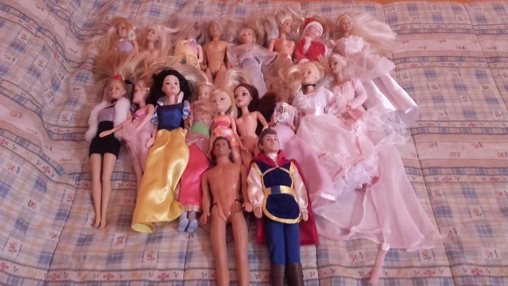 Vendo conjunto de barbies