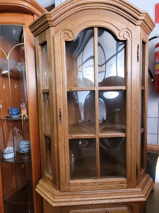 Witryna rogowa dębowa