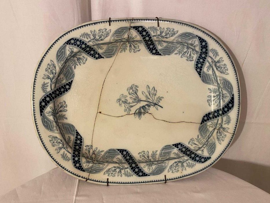 Travessas grande e pequena