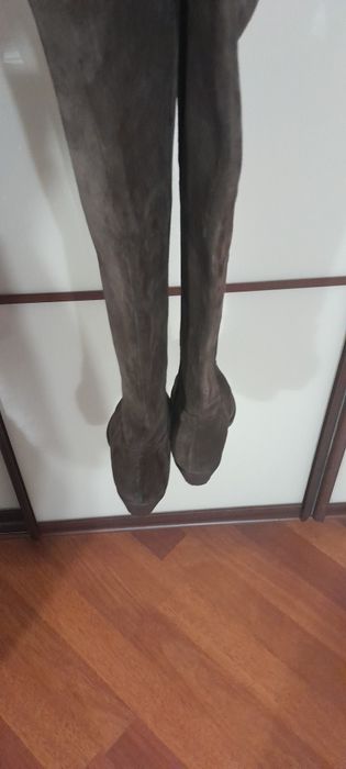 натуральные ботфорды, замша, цвет мокко