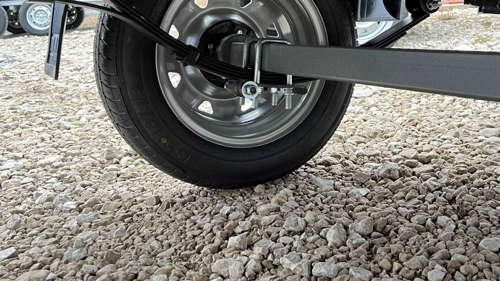 Прицеп легковий 1200х1700х400  одновісний водостійка удароміцна фанера