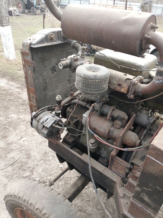 Продаж дизельного двигуна 2Ч8.5