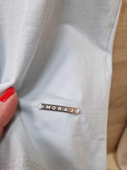NOWA prosta jasnoniebieska koszulka z dekoltem V i koronką Moraj 2XL