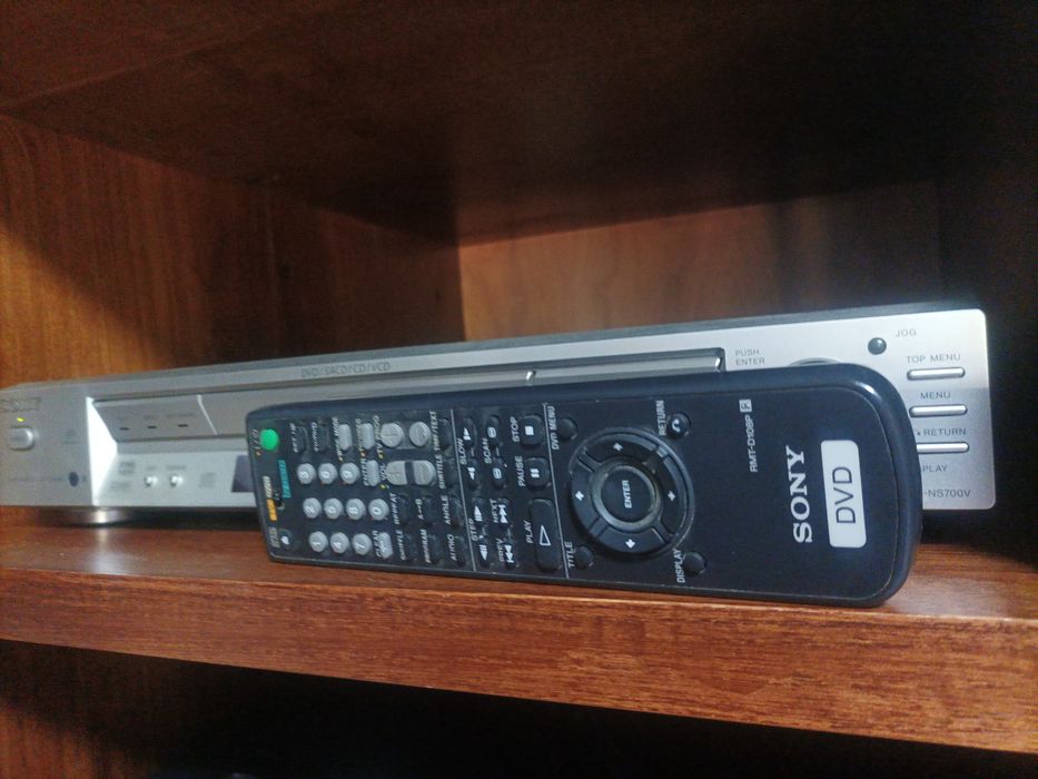 Leitor DVD / SACD Sony DVP-NS700V