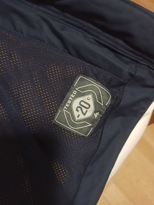 NOWA parka turystyczna damska SH900 wodoodporna / DECATHLON