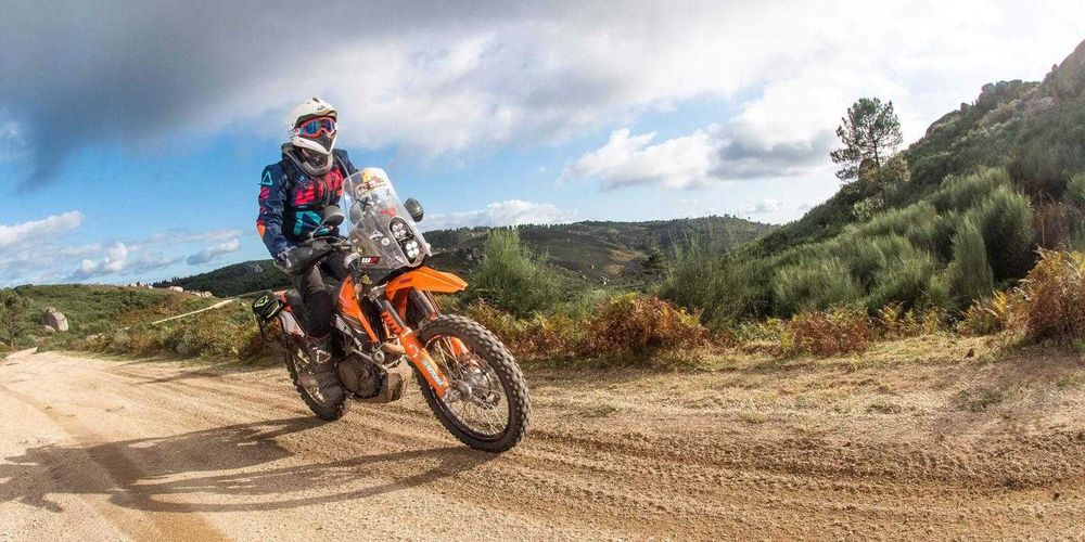 Esta é mota da tua vida!!  KTM 690 Enduro de 2009