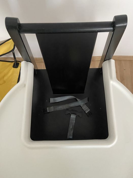 Krzeselko do karmienia Blames Ikea