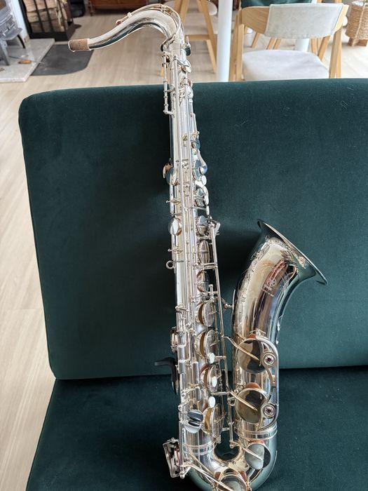 Saksofon tenorowy Yamaha 62 (2023), posrebrzany – jak nowy!