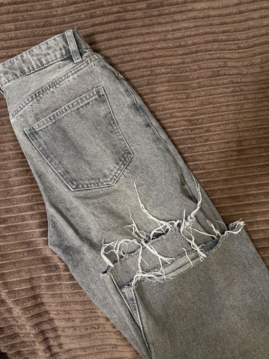 Сірі джинси Sinsay