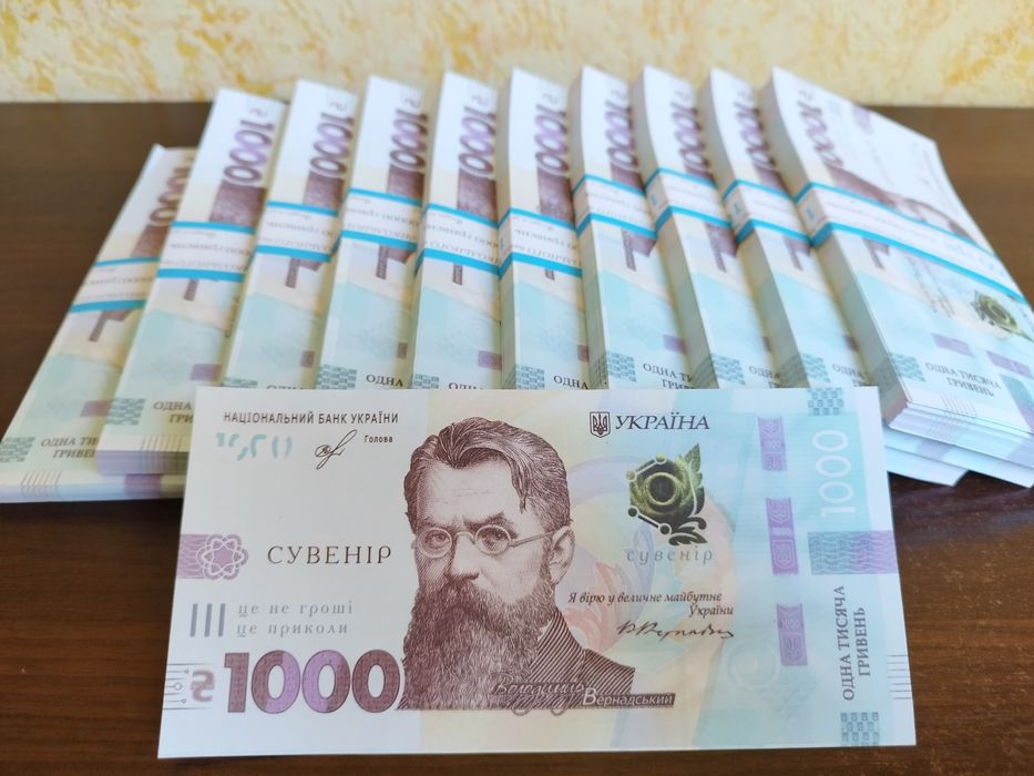 10 пачек 100$ Сувенирные доллары Сувенірні гроші
