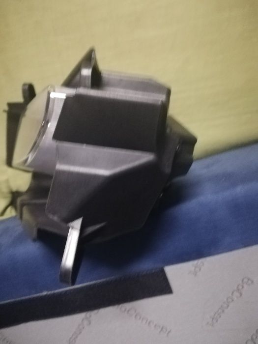 Farol de nevoeiro Mazda 3