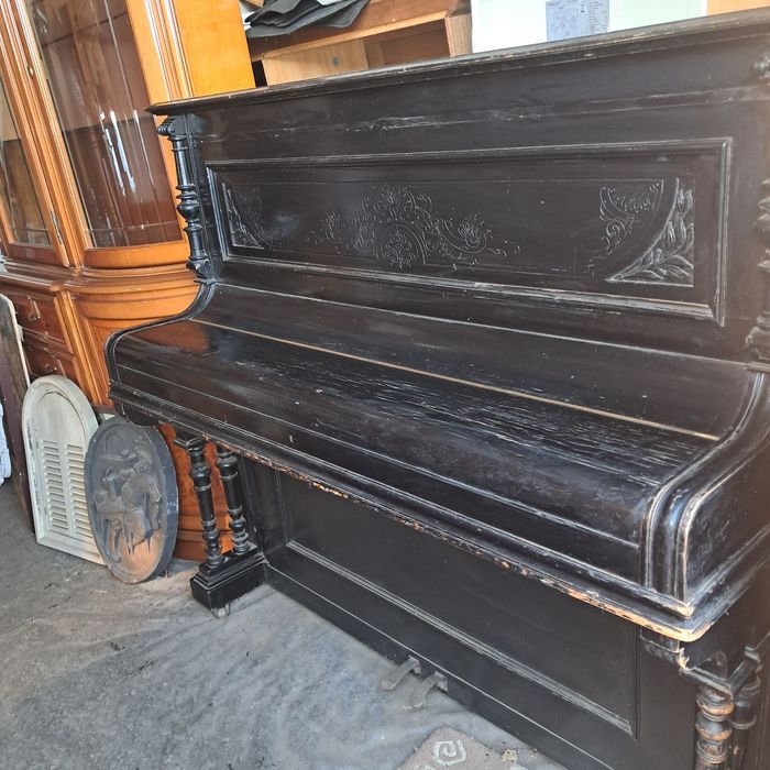 Pianino Ernst Wittig