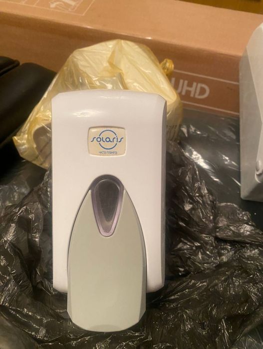 Мыльница настенная для жидкого мыла