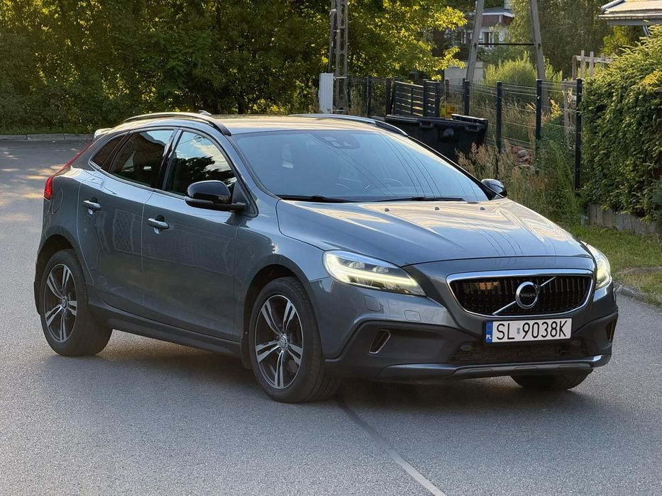 Volvo V40 Cross Country 1 WŁ/top stan/aso/blis/line assist/klimatronik/gwarancja