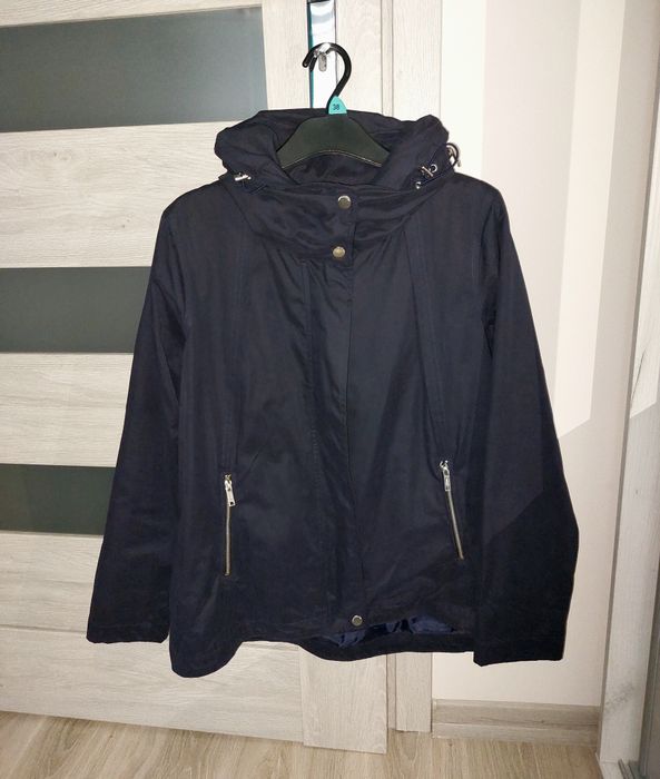 Kurtka przejściowa House