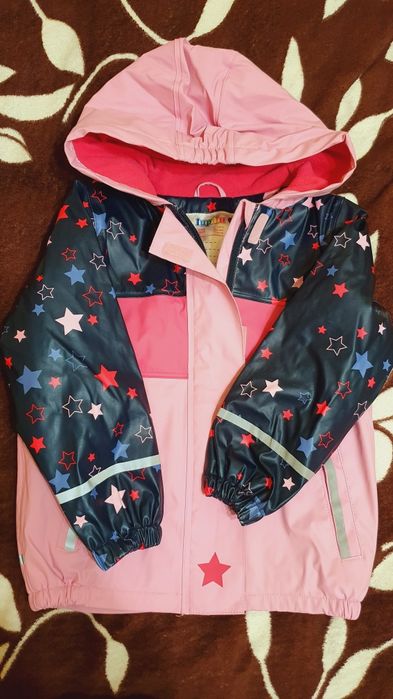 Продам куртку утеплену