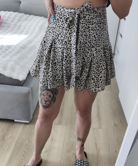 Spodenki w panterkę Shein