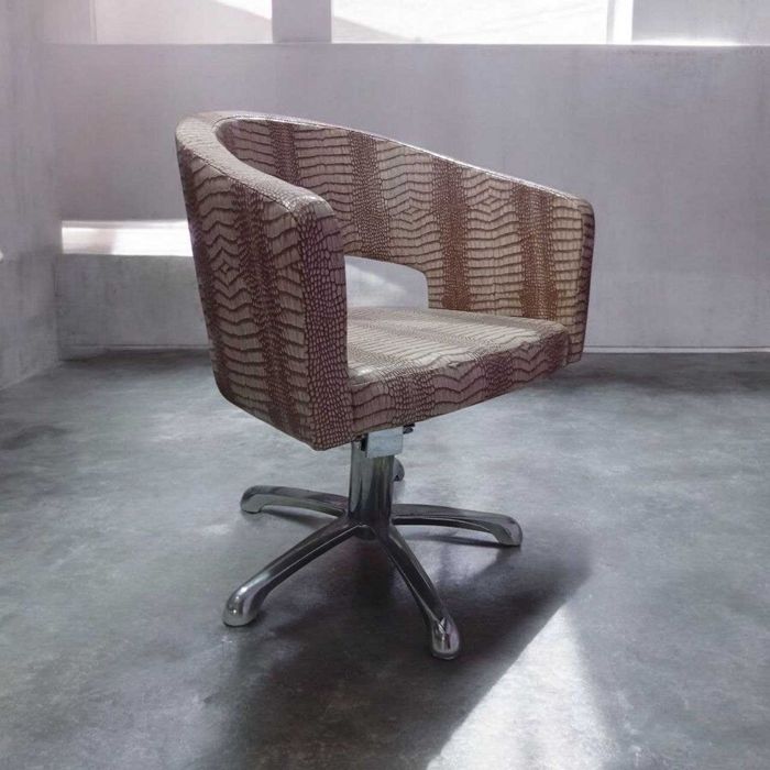 Перетяжка і ремонт перукарського обладнання